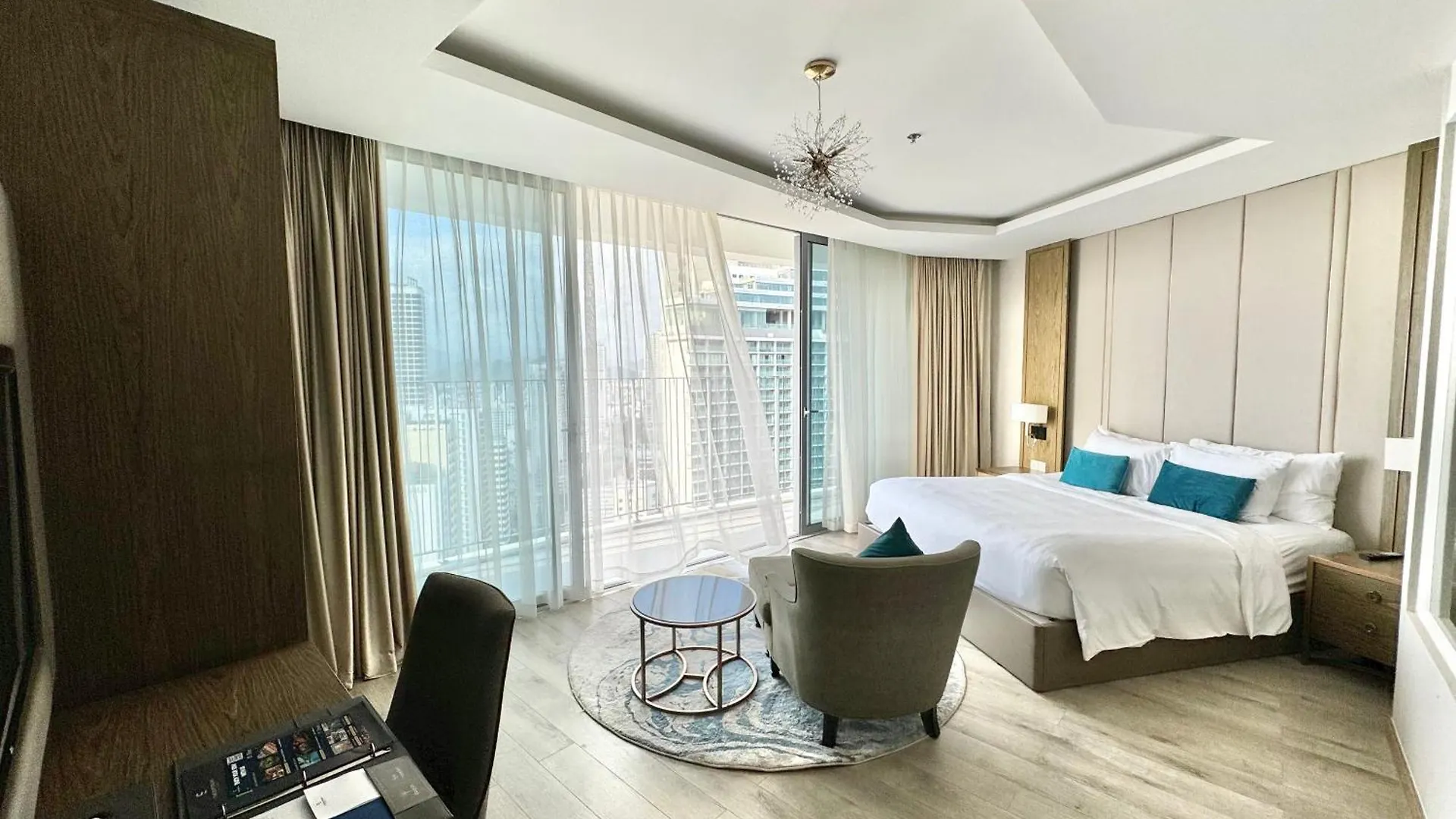 Panorama Nha Trang Beach Hotel