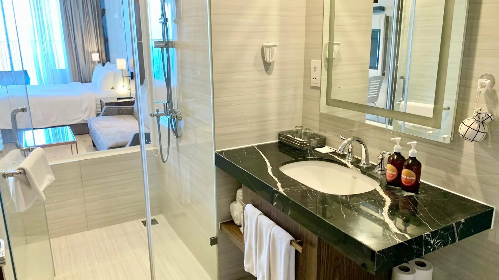 Hotel Panorama Nha Trang Beach